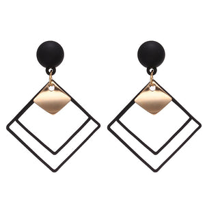 Korean Statement Black Acrylic Drop Earrings for Women 2019 Fashion Jewelry Vintage Geometric Gold Asymmetric Earring