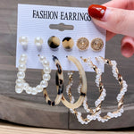 Load image into Gallery viewer, 17KM Fashion Pearl Hoop Earrings Set For Women Geometirc Gold Metal Circle Hoop Earrings Brincos 2021 Trend Jewelry Gift
